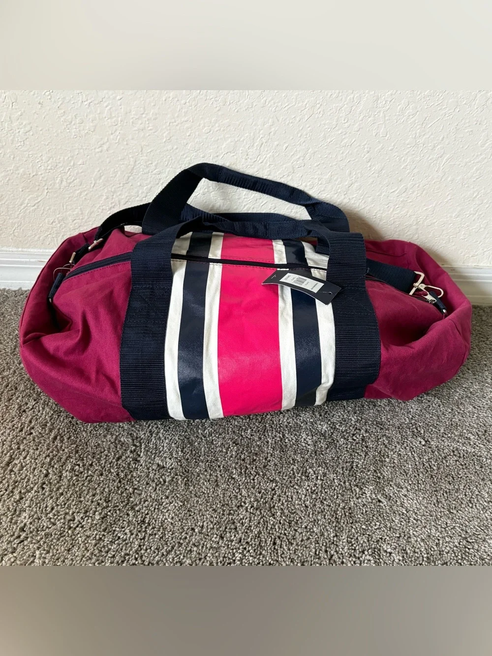 Tommy Hilfiger Duffle Bag